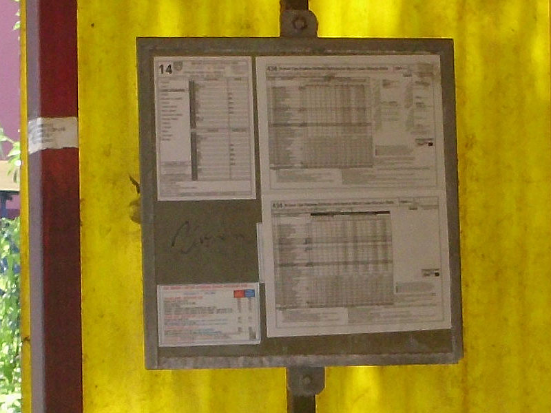 Zastavka Decin Loubi prekladiste smer Decin detail.jpg