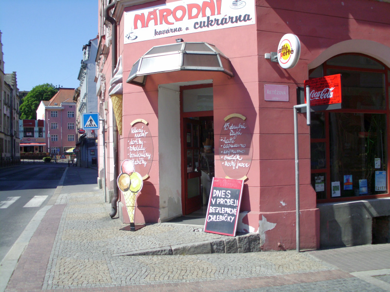 Narodni kavarna cukrarna Decin.jpg