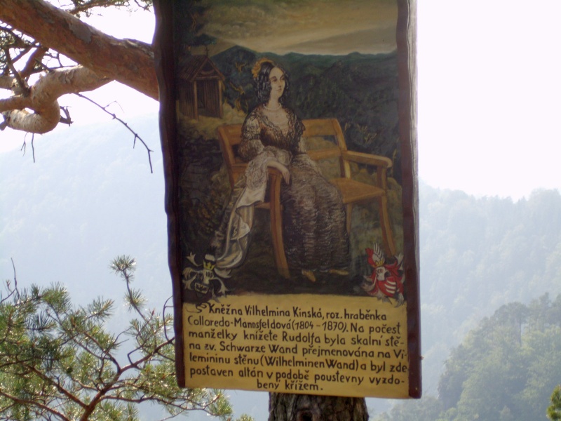Soubor:Vileminina stena tabule.jpg