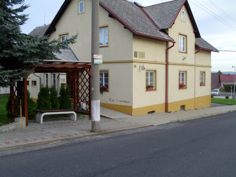 Huntirov obecni urad.jpg