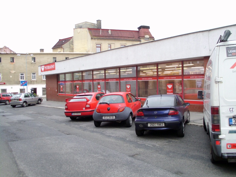 Soubor:Rosa Market Ceska Kamenice.jpg
