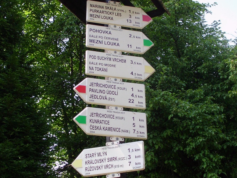 Soubor:Rozcestnik Jetrichovice infocentrum.jpg